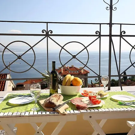 Stadthaus Briski Apartmán Opatija