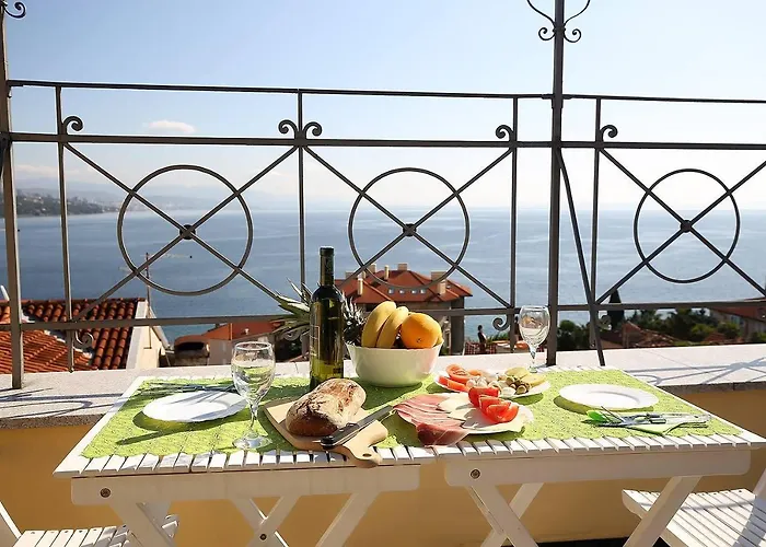 Stadthaus Briski Apartament Opatija